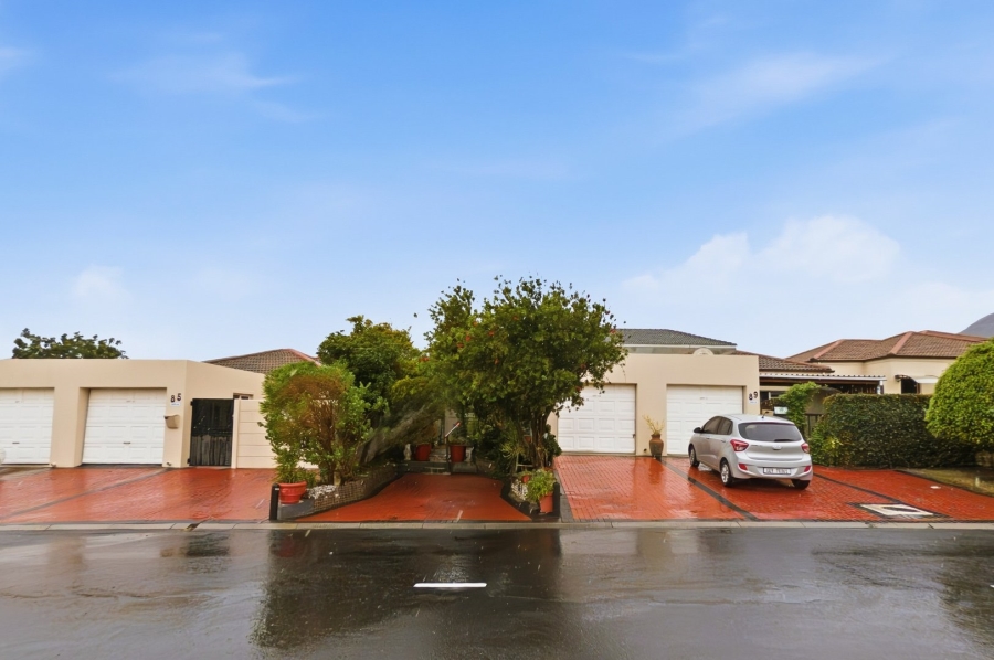 2 Bedroom Property for Sale in Admirals Park Western Cape